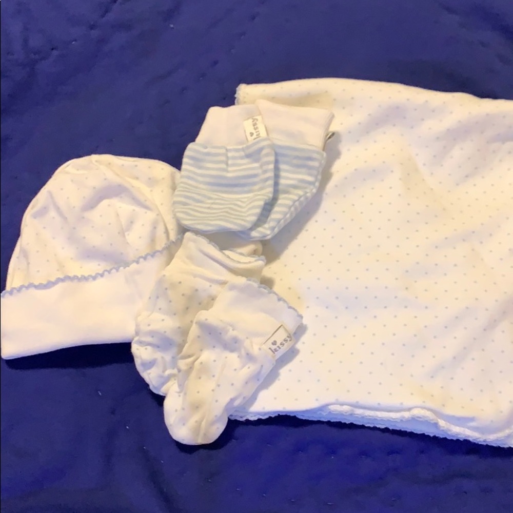 Kissy Kissy Blue Accessories Bundle